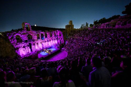 Diana Krall: Μάγεψε το Ηρώδειο για τους σκοπούς της Aurora